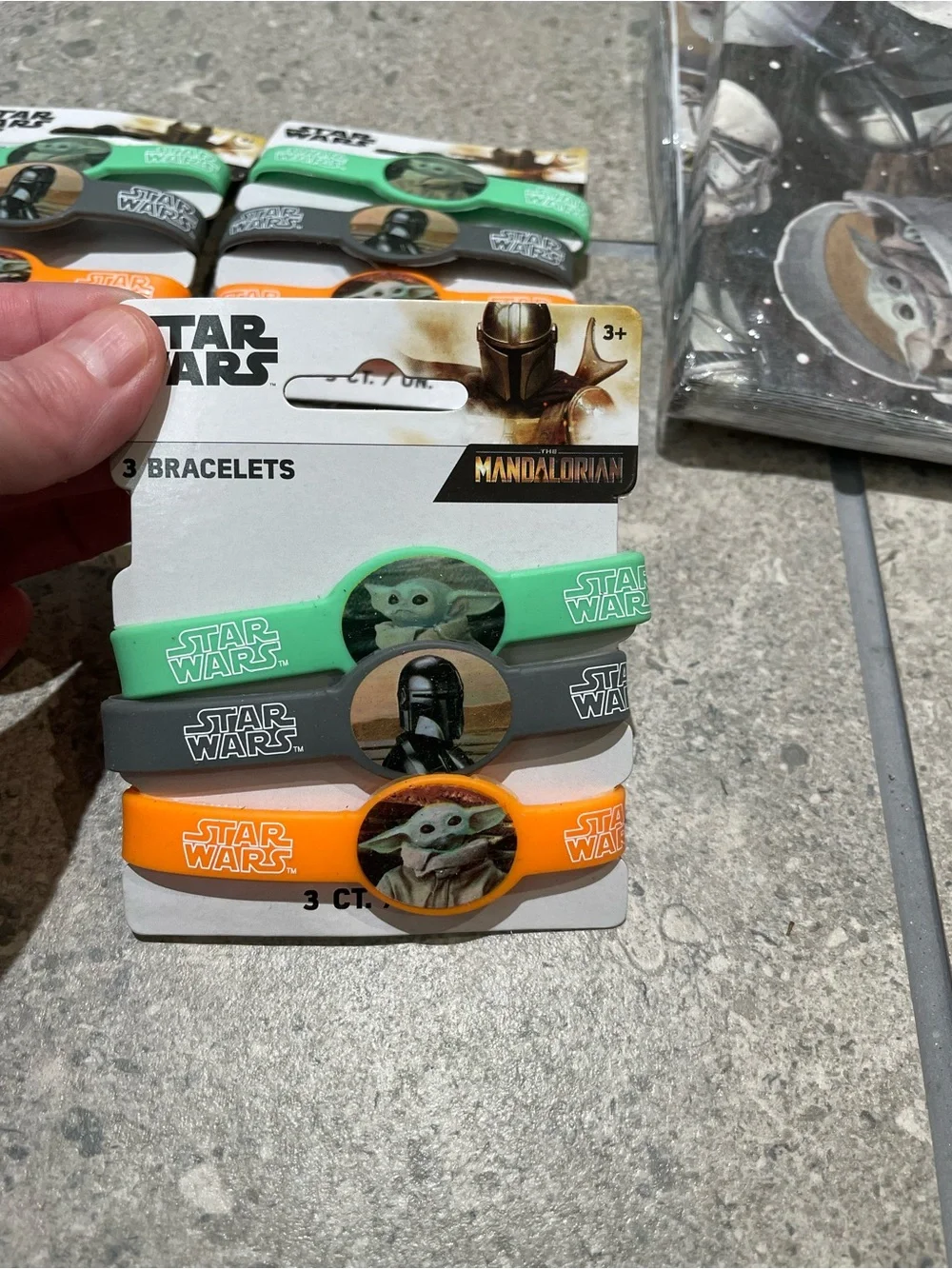 Star Wars The Child (Grogu) Kids Party Plates & Headband Set - Green